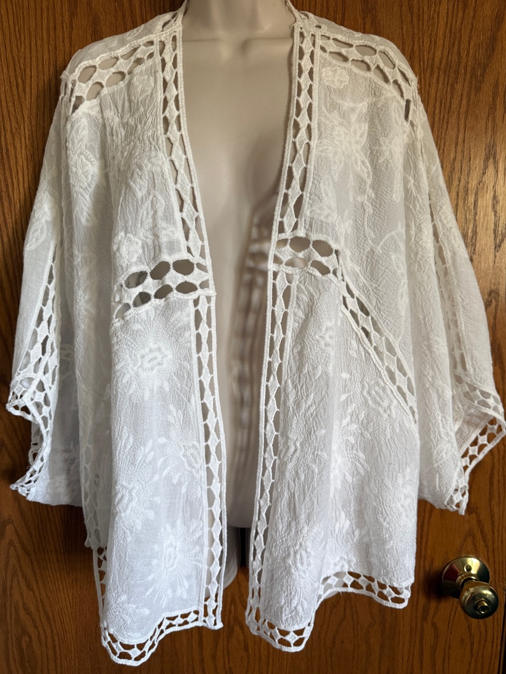Forgotten Grace White Open Front Cardigan Kimono Sleeve Boho Floral Women's Sz M
